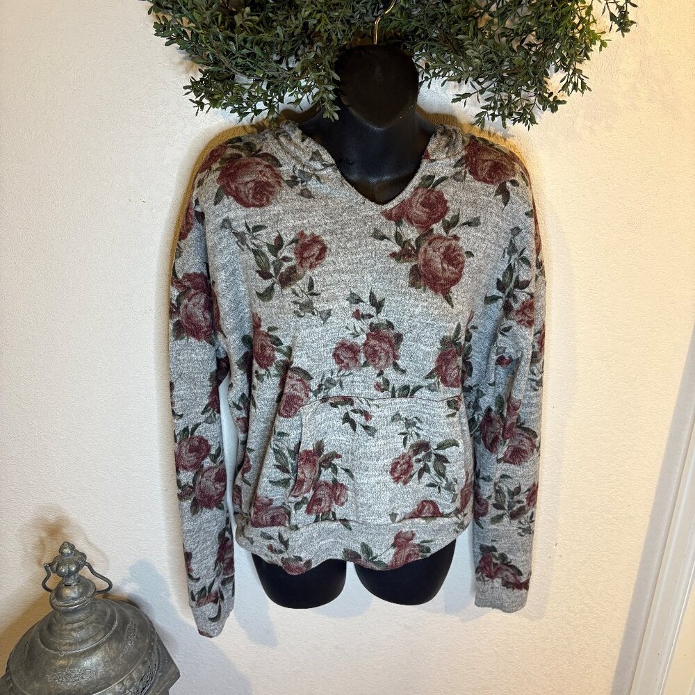 Super cute floral lightweight hooded top L